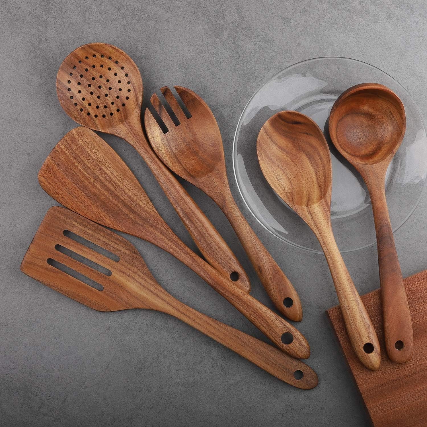 Wooden Cooking Utensils Set 6-Piece Wood Kitchen Utensil Set for Non Stick Cookware Wooden Spatula,Fork,Turner,Ladle,Strainer Spoons (6)